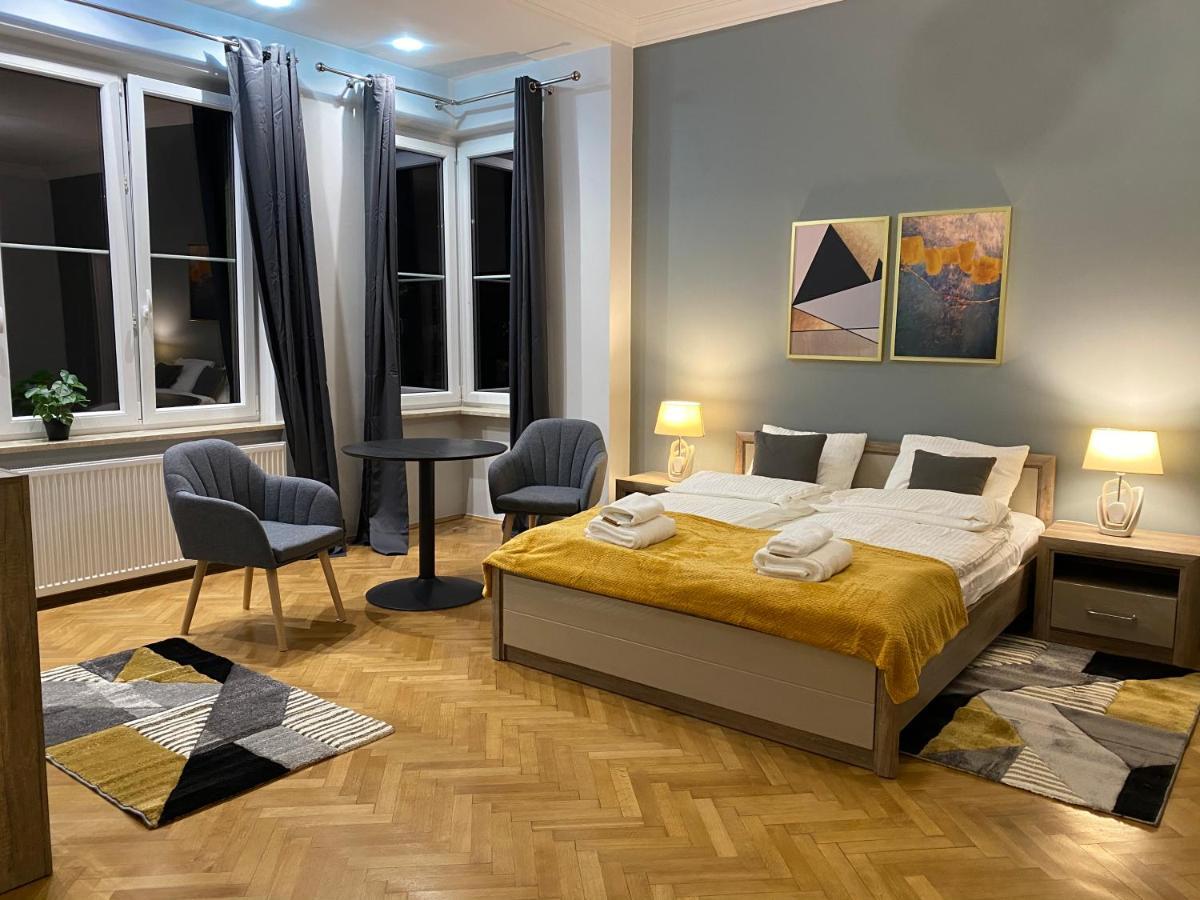 Dunin Majestic Residence 4 克拉科夫 外观 照片